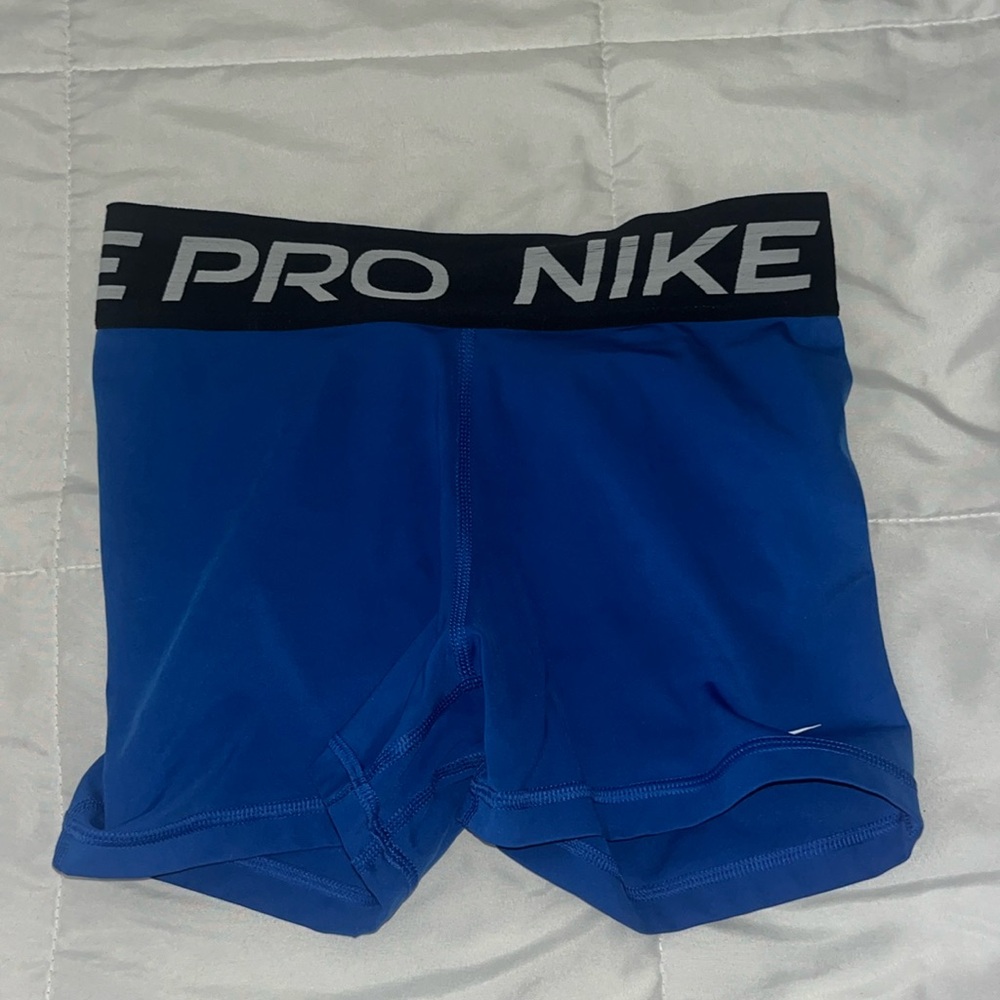 Nike pros